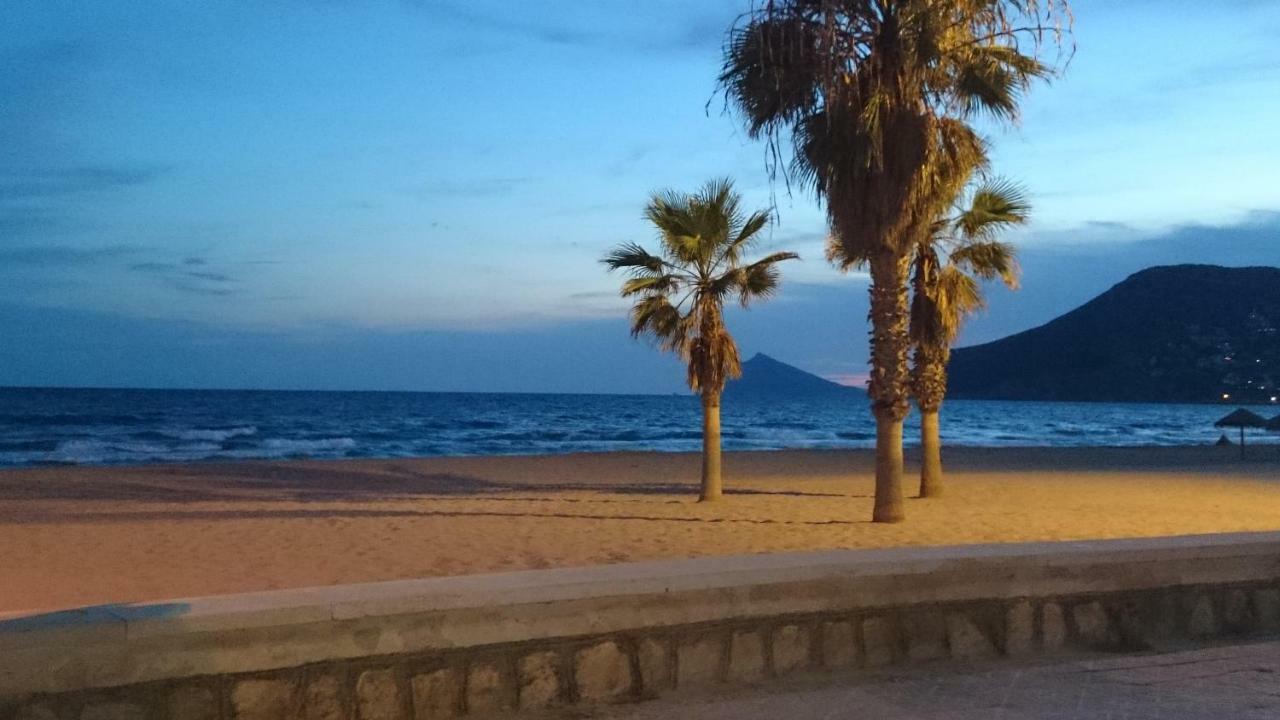 Apartamento Con Excelentes Vistas กัลเป ภายนอก รูปภาพ